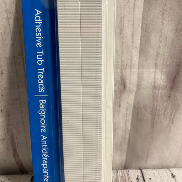 NWT-Duck Brand Adhesive Tub Treads - Picture 6 of 6